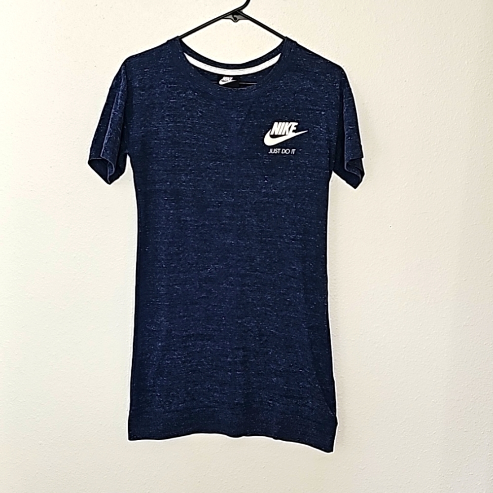 Athletic Dress/Long Shirt Nike